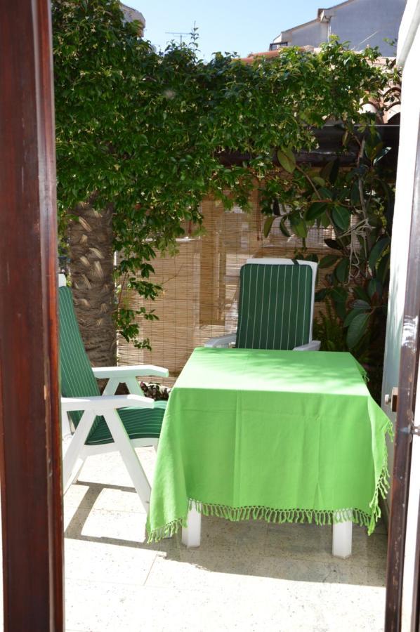 Residence Mira Porec Bagian luar foto